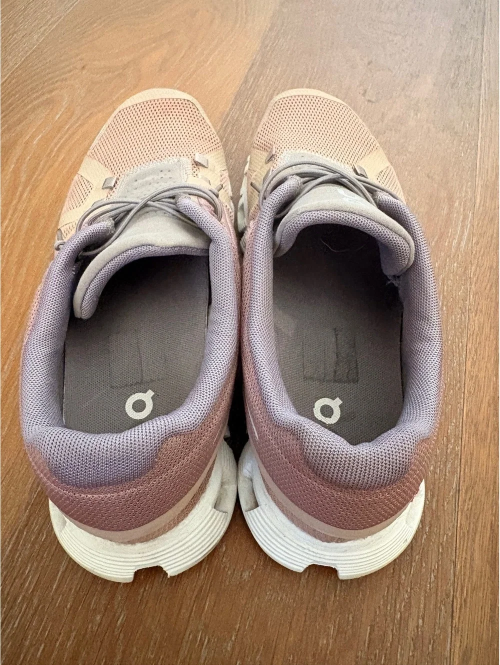On Running Pink Mesh Athletic Sneakers Lightweight Comfort US 9